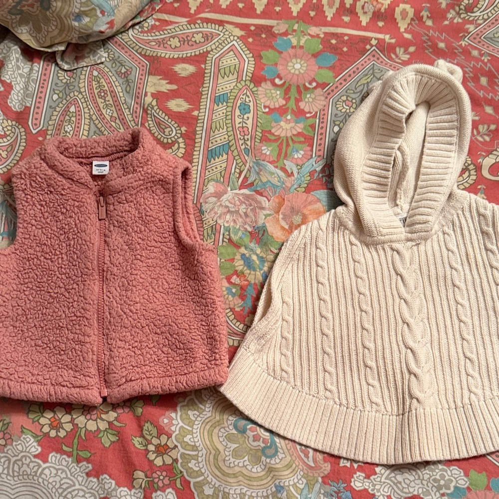 Gap Cream Knit Cable Knit Hoodie & Fleece Pink Vest 18-24mo - Picture 1 of 7
